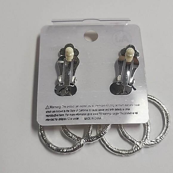 AJ Collection Clip On Earrings Silver Tone Rhinestone Circles - Picture 3 of 3